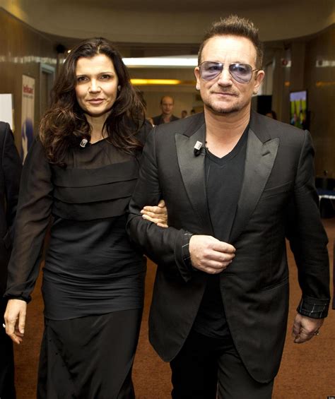 bono żona.